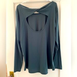 Athleta open-back XL long-sleeve in hunter green
